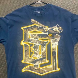 Padres T-shirt